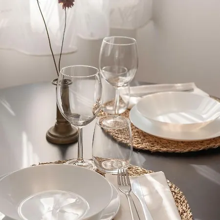 Victoria Boutique Apartahotel 4*