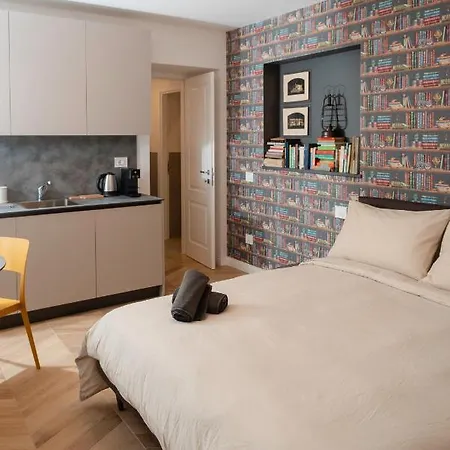 Victoria Boutique Apartahotel Trieste