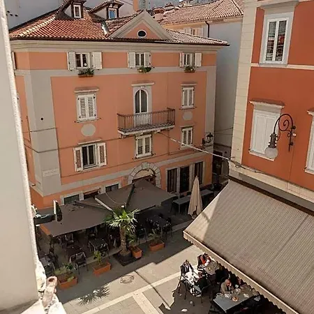Aparthotel Victoria Boutique 4*